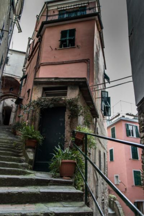 A Cà Da Nonna Di Callo Luca Vernazza